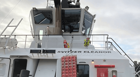 Svitzer strengthens service in Northern England with acquisition of new tug