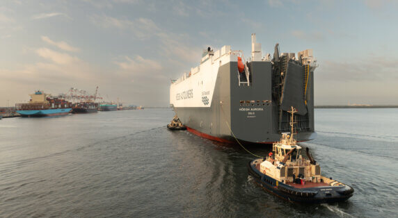 Höegh & Svitzer Set New Standard For Sustainable Sea Shipping in Australia