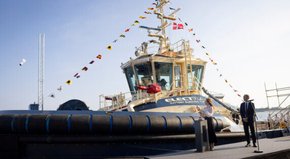 Her Majesty Queen Mary names Denmark’s first electric tugboat